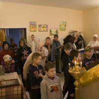 В домовом храме при Азаровском детском доме возобновлена череда воскресных богослужений
