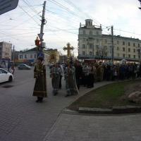 В храме святого пророка Иоанна Предтечи совершена утреня с чином погребения Спасителя