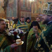 15 января Святая Церковь празднует день памяти святого преподобного Серафима Саровского. В Предтеченском храме Калуги совершены праздничные богослужения. Клирики храма также сослужили в Боровском монастыре