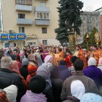 26 апреля, в Неделю 3-ю по Пасхе, святых жен-мироносиц: Марии Магдалины, Марии Клеоповой, Саломии, Иоанны, Марфы и Марии, Сусанны, праведных Иосифа Аримафейского и Никодима, благоверной Тамары, царицы Грузинской в храме святого пророка Иоанна Предтечи в Калуге прошли праздничные богослужения.