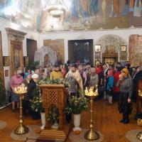 в Неделю 24-ю по Пятидесятнице в храме святого пророка Иоанна Предтечи в Калуге совершены воскресные богослужения. Накануне вечером совершено всенощное бдение собравшее в стенах храма полторы сотни прихожан