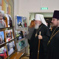 в Калужской областной библиотеке Белинского состоялось торжественное открытие фотовыставки победителей и участников фотоконкурса Калужской митрополии «Благословенная Калужская земля»