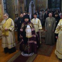 В ночь на 1 января, в храме святого пророка Иоанна Предтечи, викарий Калужской епархии, епископ Тарусский Серафим, совершил Божественную литургию. Традиция ночного богослужения длится уже более полутора десятилетия - взяв своё начало в двухтысячном году