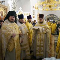 на Обрезание Господне, день памяти святителя Василия Великого, Неделю 32-ю по Пятидесятницы настоятель храма святого пророка Иоанна Предтечи в Калуге игумен Мефодий (Пронькин) в сопровождении клирика храма иерея Александра Беляева посетил вновь образованный монастырь Калужской иконы Божией Матери