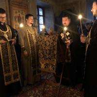 в четверг первой седмицы Великого поста, за великим повечерием завершилось чтение великого канона святого Андрея Критского - последование, чтением которого Святая Церковь настраивает молящихся на особый покаянный лад, вызывая желание исправить себя, очистив в себе семя греха