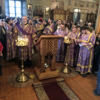 в Неделю 1-ю Великого поста, пот уже более тысячелетия Святая Церковь празднует день особого торжества - когда истина Вселенских Соборов восторжествовала над всеми ересями, в том числе последней из них - иконоборческой