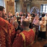 утром, в храме святого пророка Иоанна Предтечи были совершены утренние пасхальные литургии. Первую, в восем часов утра совершал иерей Павел Степанюк при диаконе Викторе Староста, помогал иерей Евгений Холявко