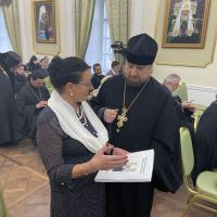 Празднованием Калужской иконы Божией Матери в Калужской епархии начались торжества посвященные 220-летию её учреждения. 24 октября, накануне, митрополит Калужский и Боровский Климент и архиепископ Песоченский и Юхновский Максимилиан совершили праздничное всенощное бдение в Свято-Троицком кафедральном соборе, где архипастырям в числе многочисленного клира сослужили игумен Мефодий (Пронькин), настоятель храма святого пророка Иоанна Предтечи и клирик нашего храма иерей Александр Беляев.