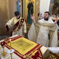 Святая церковь прославляет рождество честного славного пророка и Предтечи Иоанна Крестителя, в храме святого пророка Иоанна Предтечи в Калуге прошли торжества. Всенощное бдение с литией возглавил протоиерей Максим Немыченков, ему сослужили иерей Евгений Холявко, иерей Александр Беляев, иерей Павел Рогожин, иерей Павел Степанюк и диакон Виктор Староста