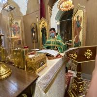 1 августа 1903 года, в день рождения святого, с великим торжеством были открыты его мощи и помещены в приготовленную раку. Долгожданное событие сопровождалось многими чудесными исцелениями больных, в большом количестве прибывших в Саров