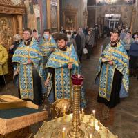 день особой благодарности Пресвятой Богородице за помощь в избавлении Москвы от иностранных интервентов - польских захватчиков. С молитвы пред чудотворным образом началось освобождение Москвы - возрождение национально-государственного самосознания