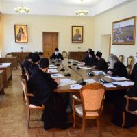 настоятель храма святого пророка Иоанна Предтечи в Калуге, секретарь Калужской епархии, игумен Мефодий (Пронькин) принял участие в заседании  Епархиального совета Калужской епархии, прошедшем в малом зале Калужской митрополии, под председательством митрополита Калужского и Боровского Климента