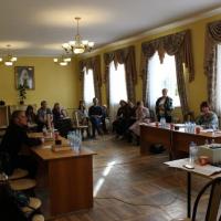 в Предтеченском духовно-просветительском миссионерском центре прошла очередная викторина на знание Священного Писания. Проводимый брейн-ринг был посвящен «Книге Притчей Соломоновых» Ветхого Завета, и участвовали в нем две команды от Предтеченского храма и две команды от храма в честь вмч Георгия Победоносца 