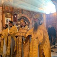 в мужском монастыре Успения Пресвятой Богородицы Свято-Тихоновой пустыне, прошло праздничное богослужение по случаю 30-летия священнической хиротонии наместника обители - архимандрита Тихона (Завьялова), отца наместника приехал поздравить и настоятель храма святого Иоанна Предтечи в Калуге, секретарь Калужской епархии, игумен Мефодий (Пронькин)