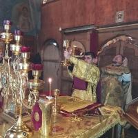 Неделя 22-я по Пятидесятнице, собор Архистратига Михаила и прочих Небесных Сил бесплотных, в храме святого пророка Иоанна Предтечи совершены воскресные богослужения. Накануне вечером соборно клиром храма было совершено всенощное бдение, на полиелее славили величанием ангельскии чины. Утром совершены две Божественные литургии