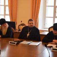 По благословению митрополита Калужского и Боровского Климента, ректора Калужской духовной семинарии 22 декабря 2021 года состоялось заседание Епархиальной Ставленнической комиссии при Калужском епархиальном управлении