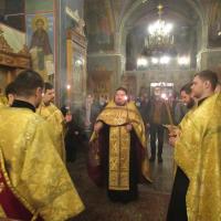 в Неделю о мытаре и фарисее, в храме святого пророка Иоанна Предтечи в Калуге были совершены воскресные богослужения. Возглавил всенощное бдение совершенное накануне вечером настоятель храма, секретарь Калужской епархии, игумен Мефодий (Пронькин)