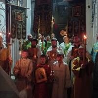 в Светлое Христово Воскресение в храме святого пророка ИоаннаПредтечи в Калуге были совершены Пасхальные богослужения. Предстоял настоятель храма, секретарь Калужской епархии, игумен Мефодий (Пронькин)