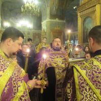 Неделя 5-я Великого поста, преподобной Марии Египетской, в храме святого пророка Иоанна Предтечи в Калуге были совершены воскресные богослужения. Накануне вечером собором духовенства было совершено всенощное бдение, за богослужением молились и проходили таинство исповеди воспитанники Предтеченской Воскресной школы