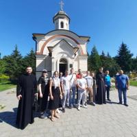 в рамках сотрудничества в деле духовной реабилитации и духовного окормления между нашим миссионерским центром и центром по реабилитации наркозависимых была организована паломническая поездка в монастырь Оптина Пустынь