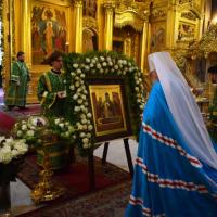 настоятель Предтеченского храма Калуги, секретарь Калужской епархии, игумен Мефодий (Пронькин) сослужил архиереям Калужской митрополии митрополиту Калужскому и Боровскому Клименту, архиепископу Песоченскому и Юхновскому Максимилиану