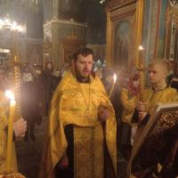 Неделя 20-я по Пятидесятнице, святого преподобного Амвросия Оптинского, в Предтеченском храме Калуги были совершены воскресные богослужения. Всенощное бдение возглавил иерей Александр Беляев, сослужили ему иерей Павел Степанюк и диакон Виктор Староста. За молитвой литии поминались святые Калужской митрополии