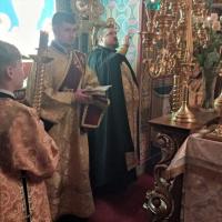 в Неделю 22-ю по Пятидесятнице, в храме святого пророка Иоанна Предтечи в Калуге были совершены воскресные богослужения, всенощное бдение возглавил игумен Мефодий (Пронькин), настоятель храма, секретарь Калужской епархии