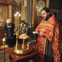 храм святого пророка Иоанна Предтечи празднует свой престольный праздник - память святых Гурия, Самона и Авива. Всенощное бдение и Божественную литургию совершил протоиерей Максим Немыченков при диаконе Викторе Старосте