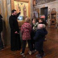 наш храм вновь посетили воспитанники реабилитационного центра 