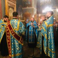 Неделя 25-я по Пятидесятнице, Введение во храм Пресвятой Богородицы, торжественные богослужения воскресного дня и праздника Богородицы были совершены в храме святого пророка Иоанна Предтечи. Накануне вечером всенощное бдение было совершено соборно клиром храма, возглавил богослужение настоятель храма, секретарь Калужской епархии, игумен Мефодий