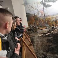 В рамках взаимодействия по оказанию помощи в деле духовно-нравственной реабилитации людей г.Калуги, оказавшихся в нарко и алко зависимостях, одним из направлений которым является работа духовно-просветительского центра при нашем храме, была совершена поездка в монастырь Свято-Тихонова пустынь