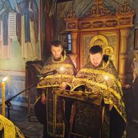26 апреля, вечером, в храме святого пророка Иоанна Предтечи в Калуге была совершена третья Великопостная Пассия, по традиции богослужение совершается собором духовенства храма.  Предстоял игумен Мефодий (Пронькин), читал Евангелие иерей Павел Степанюк, произносил проповедь иерей Александр Беляев.