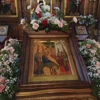 28 апреля, Вербное воскресенье. За неделю до Светлой Пасхи, Святая Церковь вспоминает событие из жизни Спасителя - вход Господень в Иерусалим. Все четыре евангелиста повествуют о Входе Иисуса Христа в Иерусалим за несколько дней до крестных страданий. Когда после чудесного воскрешения Лазаря Иисус Христос за шесть дней до Пасхи собрался для празднования ее идти в Иерусалим, то многие из народа с радостным чувством последовали за Иисусом, готовые сопровождать Его с торжественностью, с какою в древние времена на Востоке сопровождали царей.
