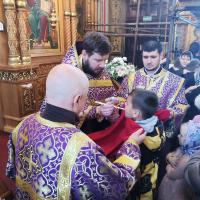 6 апреля, в пятую Неделю Великого поста, православные верующие готовятся к встрече светлого праздника Благовещения Пресвятой Богородицы. Сегодня Святая Церковь молитвенно чтит память святителя Тихона, Патриарха Московского и всея Руси. Патриарху Тихону выпало сложнейшее испытание: быть главой Русской Православной Церкви в первые годы безбожной советской власти.