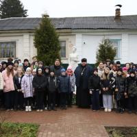 27 ноября 2025 года, по благословению митрополита Калужского и Боровского Климента, состоялось открытие памятника Ирине Яковлевне Коншиной-Реутовой.  Торжественная церемония состоялась во сквере храма в честь Успения Пресвятой Богородицы в с. Ахлебинино, которую возглавил игумен Мефодий (Пронькин), секретарь Калужской епархии.  По благословению Высокопреосвященнейшего Климента, митрополита Калужского и Боровского, памятник был установлен на территории храма Успения Пресвятой Богородицы. Автор памятника — скульптор Светлана Фарниева.  В торжественном мероприятии приняли участие: иеромонах Василий (Скоренко), настоятель храма; иеромонах Алексей (Щукин), руководитель Отдела по информационной и издательской деятельности Калужской епархии, представители общественности, прихожане храма, учащиеся Ахлебининской образовательной школы.